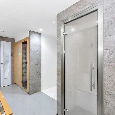 Luxury Penthouse With A Private Jacuzzi! Punta Prima (Alicante)