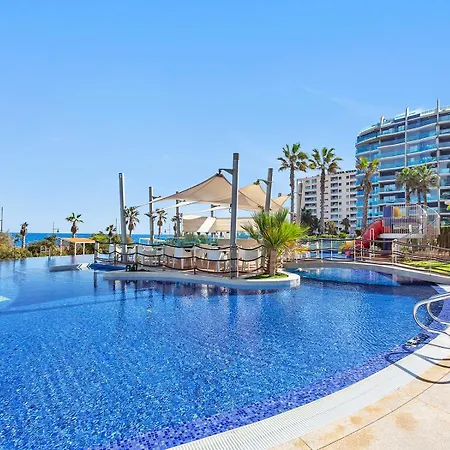 Luxury Penthouse With A Private Jacuzzi! Appartement