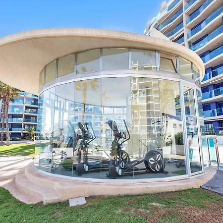 Luxury Penthouse With A Private Jacuzzi! Appartement *